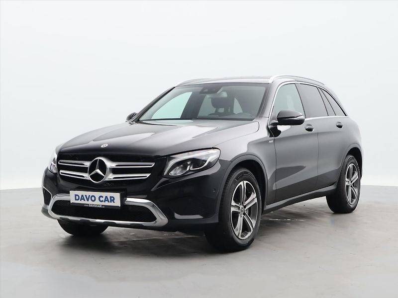 Mercedes-Benz GLC 2,1 220d 125kW 4MATIC CZ DPH - fotka 3 z 27