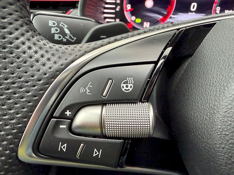 Škoda Scala (2025) 1.5TSI 110kW DSG Monte Carlo - fotka 11 z 35