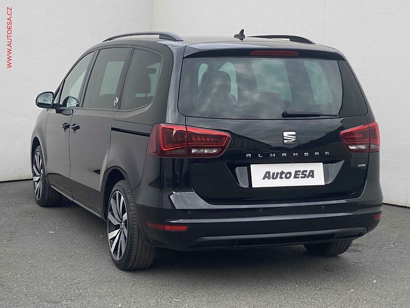 Seat Alhambra (2017) 2.0 TDi 4x4 20YEARS, DSG - fotka 6 z 17