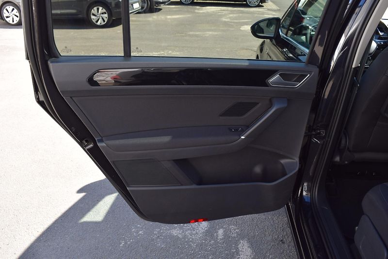 Volkswagen Touran (2021) 2.0TDI 110kw DSG 7MÍST HIGHLIN - fotka 14 z 50