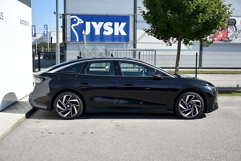 Volkswagen ID.7 (2024) PRO 210kW - fotka 8 z 34