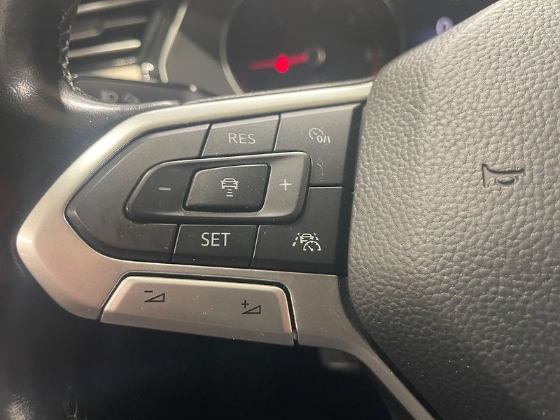 Volkswagen Passat TDI 4M R-Line Matrix NezT Taž - fotka 11 z 22