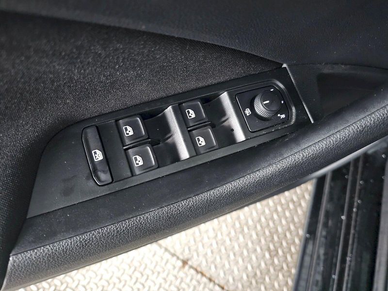 Škoda Scala (2025) 1.0TSI 85kW SELECTION - fotka 21 z 25