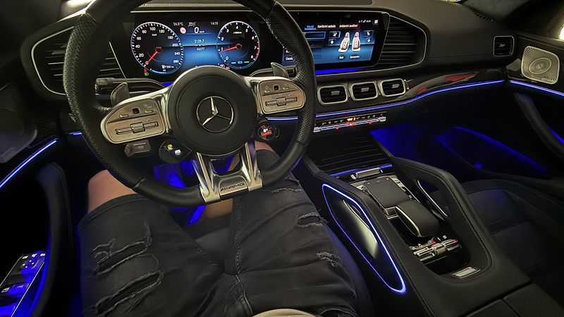Mercedes-Benz GLE (2022) AMG GLE 53 4 MATIC+ COUPE - fotka 29 z 29