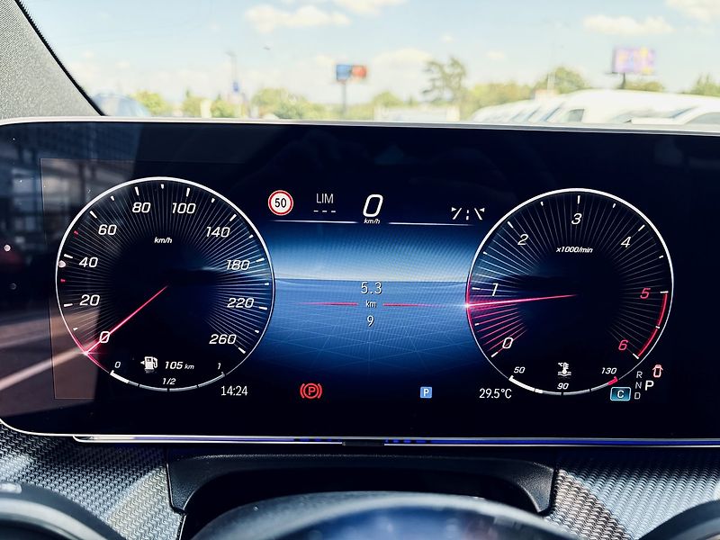 Mercedes-Benz Třídy V (2026) 300d EXCLUSIVE AMG 4M L AIR - fotka 25 z 36