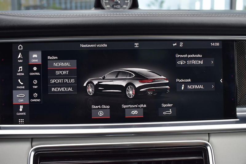 Porsche Panamera (2017) Turbo/CZ/Záruka/Bose/Carbon - fotka 13 z 66