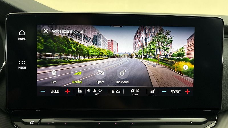 Škoda Octavia 2.0 TDI DSG RS - fotka 33 z 33