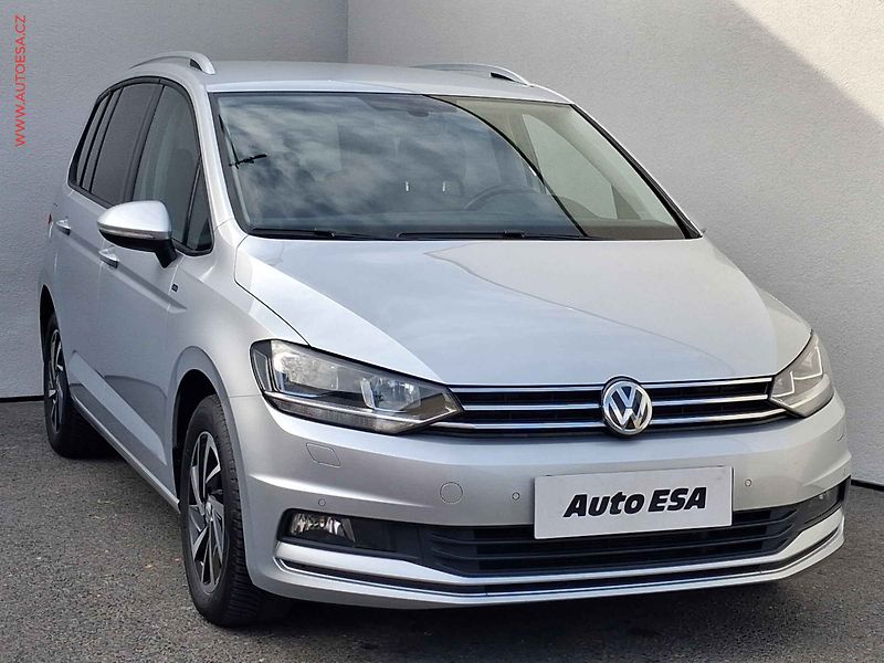 Volkswagen Touran (2019) 2.0 TDi, Join, DSG, navi, TZ - fotografie inzerátu