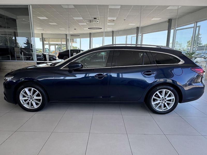 Mazda 6 2,2 SkyActiv-D*129kW*4x4*AUT - fotka 8 z 39