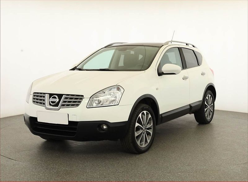 Nissan Qashqai (2009) 1.6, Serv.kniha, Tempomat - fotka 2 z 17