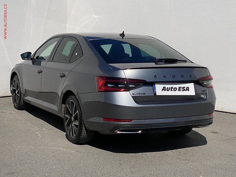 Škoda Superb (2021) 2.0TDi 4x4, ČR, SportLine - fotka 6 z 21