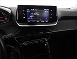 Peugeot 2008 (2021) 1.2 PureTech, Tempomat - náhled 10