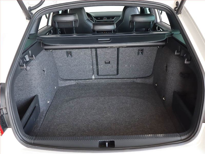 Škoda Octavia (2016) RS 2.0 TDI, Automat - fotka 14 z 25