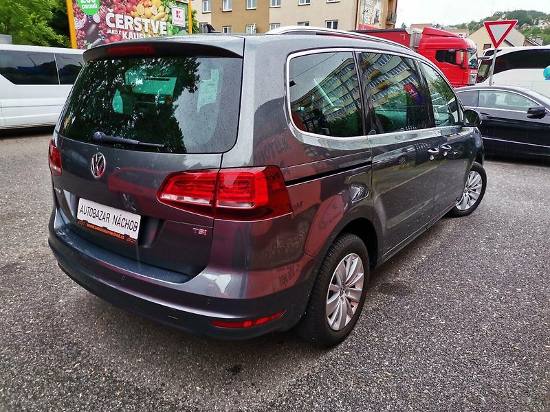 Volkswagen Sharan (2016) 1.4TSi 110kw LIFE 7míst - fotka 5 z 25