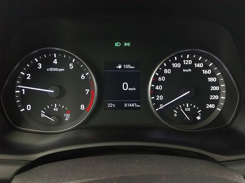 Hyundai i30 (2017) Trikolor 1.0 T-GDI, Serv.kniha - fotka 11 z 18