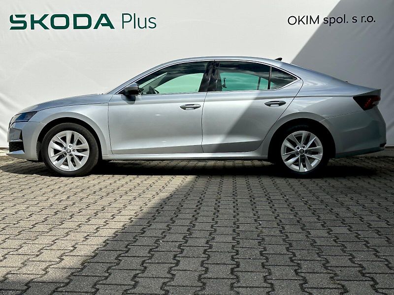 Škoda Octavia (2025) 1.5 TSI 110kW MHEV Top Selecti - fotka 3 z 24