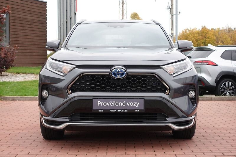 Toyota RAV4 2,5 PHEV Plug-in Comfort 4x4 - fotka 2 z 35