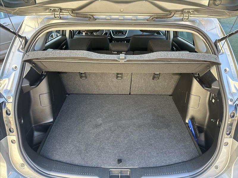 Suzuki SX4 S-Cross 1,6 4x4 AUTOMAT - fotka 5 z 28