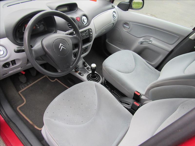 Citroën C3 1,4 54kW LPG - fotka 9 z 23