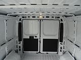 Peugeot Boxer (2026) Furgon L2H1 BHDi 120k MAN6 - náhled 13