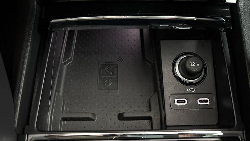 Škoda Karoq 2.0 TDI DSG 4x4 Style - fotka 23 z 29