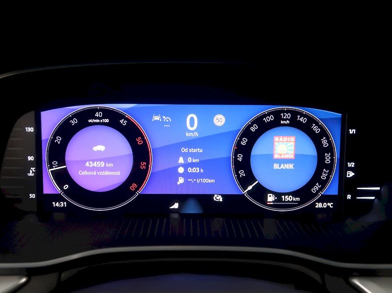 Škoda Octavia (2024) SELECTION 2.0TDI 85KW MATRIX - fotka 18 z 37