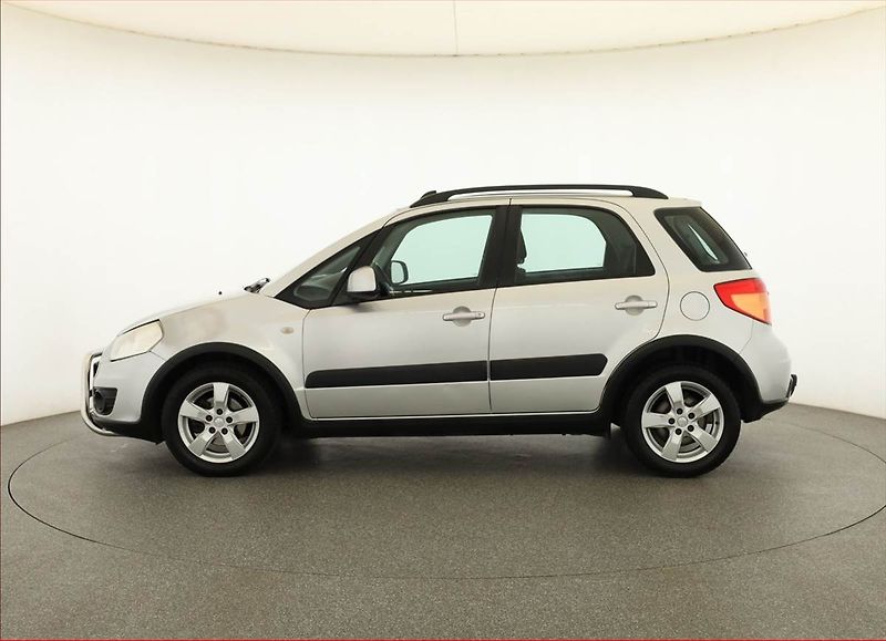 Suzuki SX4 (2011) 1.6 VVT, 4X4, Vyhř. sedaček - fotka 3 z 14