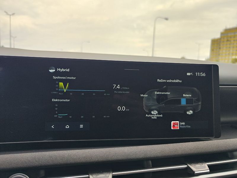Hyundai Tucson 1.6 T-GDI/158kW PRM LUX HEV AT - fotka 26 z 39