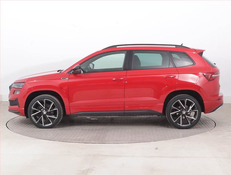 Škoda Karoq (2023) Sportline 1.5 TSI - fotka 3 z 16