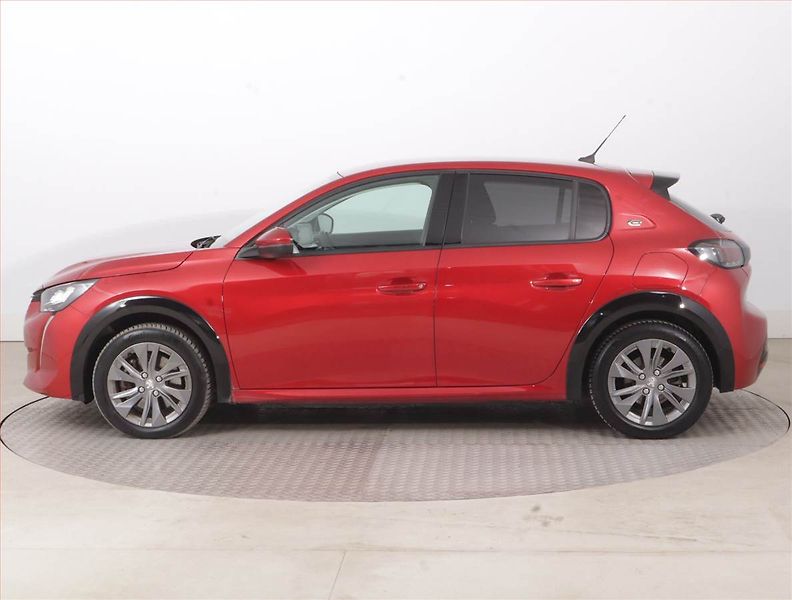 Peugeot 208 (2020) 50 kWh, SoH 95%, Automat - fotka 3 z 18
