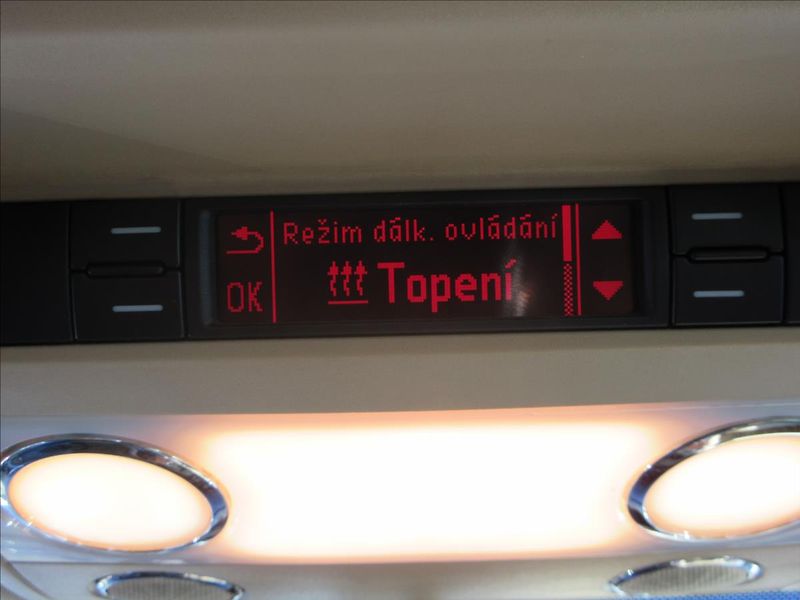 Volkswagen Touareg 3,0 TDi, Navi, Kůže, aut. Tažn - fotka 31 z 36