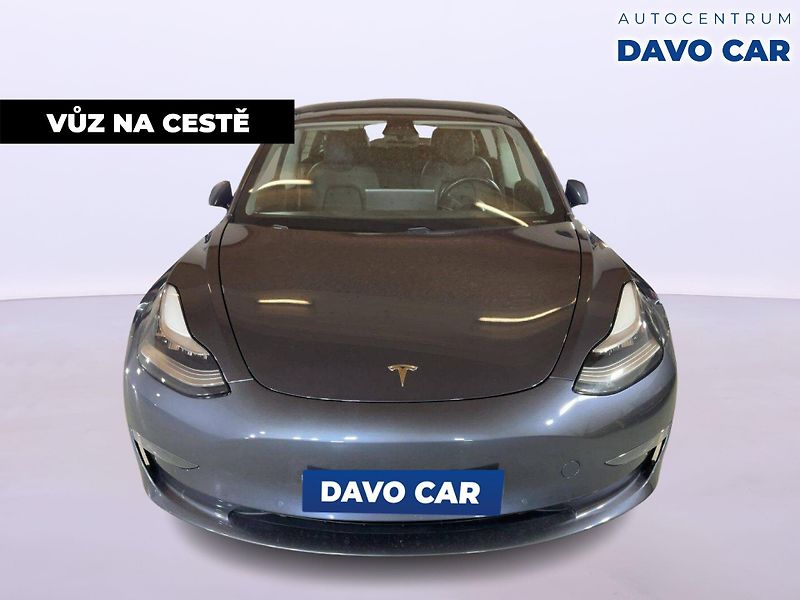 Tesla Model 3 Std Range Plus 52kWh - fotka 3 z 11