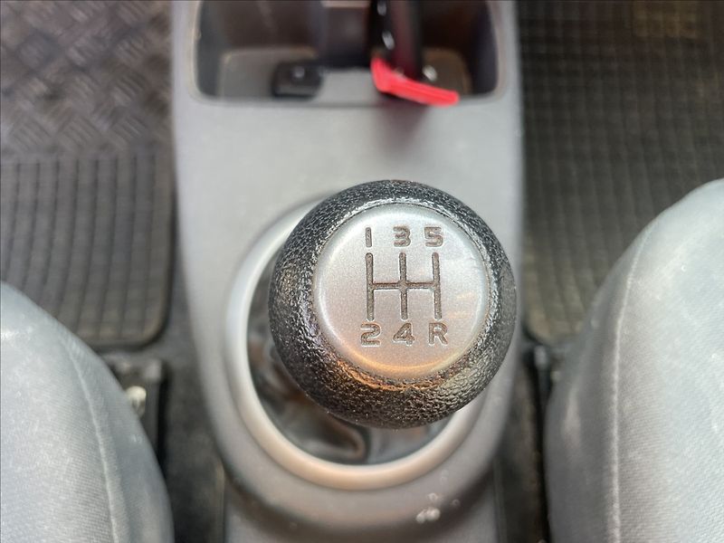 Suzuki SX4 1,6 i 79kw 4x4 KLIMA CZauto 2m - fotka 17 z 35