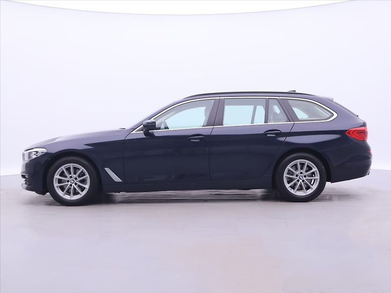 BMW Řada 5 2,0 520d Luxury Line CZ DPH - fotka 4 z 34