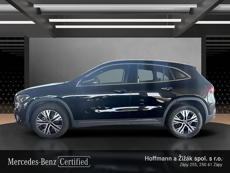 Mercedes-Benz GLA 200d 4MATIC - fotka 8 z 19
