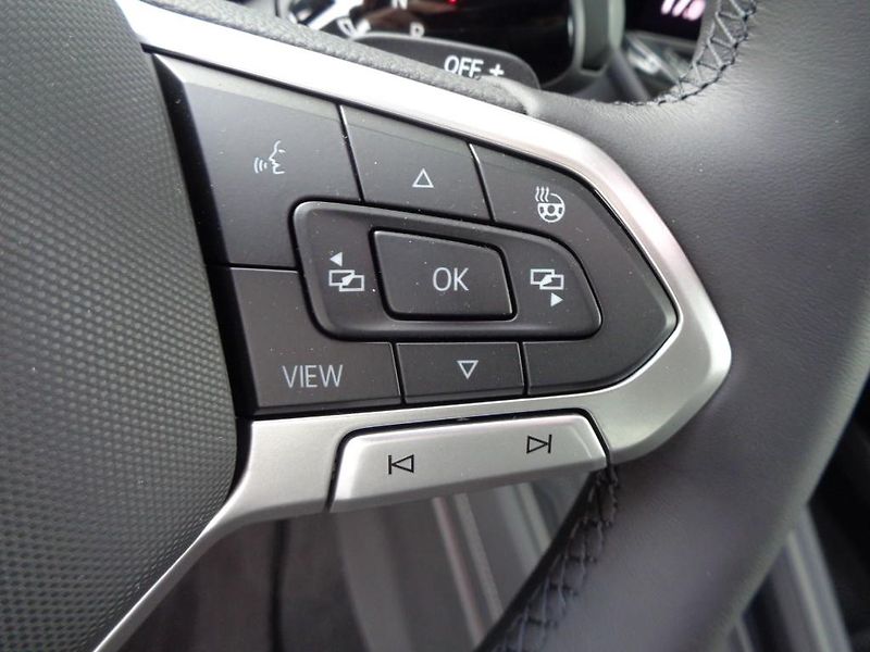 Volkswagen T-Roc 1.5 eTSI 7DSG STYLE  110 KW - fotka 14 z 30