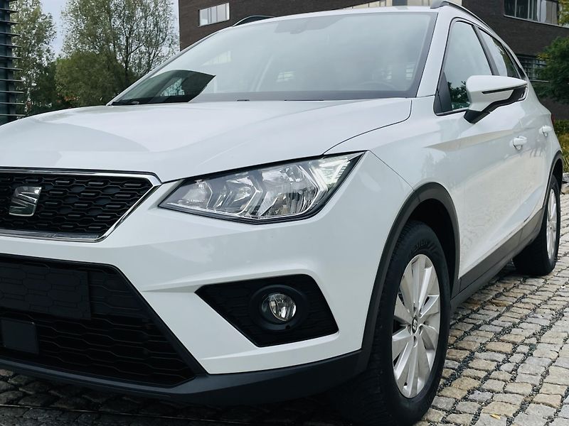 Seat Arona 1.0TSI 85KW 1.MAJITEL SENZORY  - fotka 42 z 43