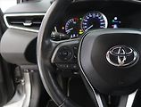 Toyota Corolla (2022) 2.0 Hybrid, digi klima - náhled 18