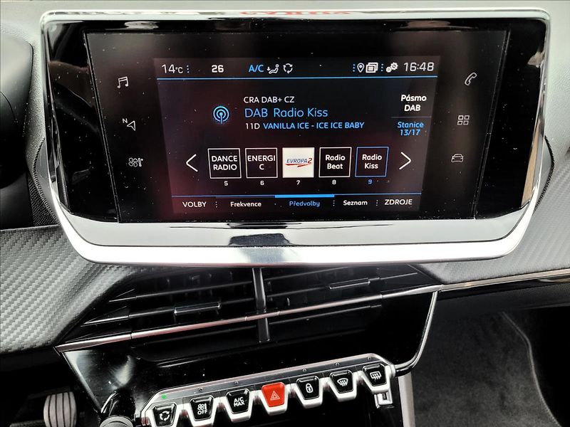 Peugeot 2008 1,5 HDI,navi,digiklima,alu, - fotka 29 z 50