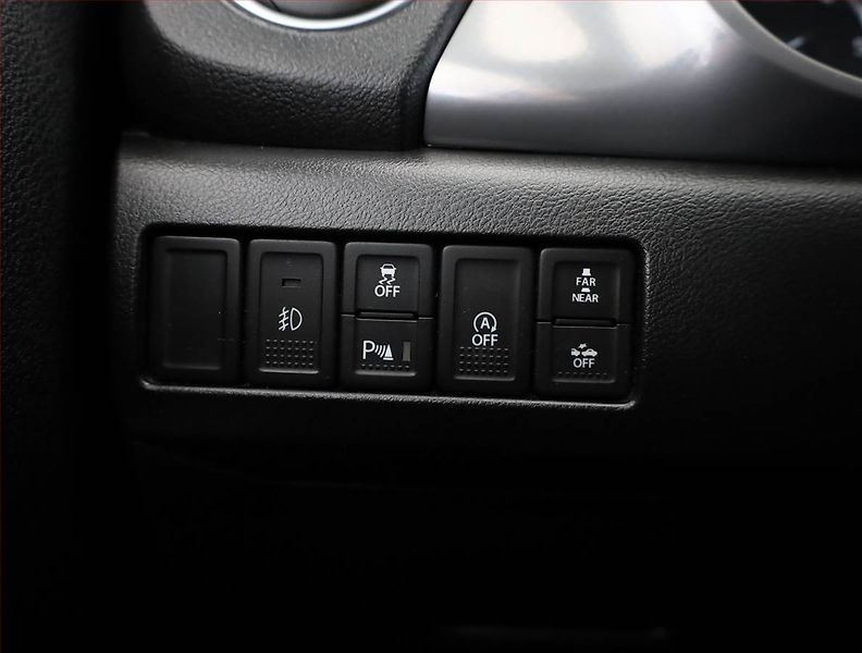 Suzuki Vitara (2017) 1.6 DDiS, Kůže, Navi, Tempomat - fotka 16 z 19