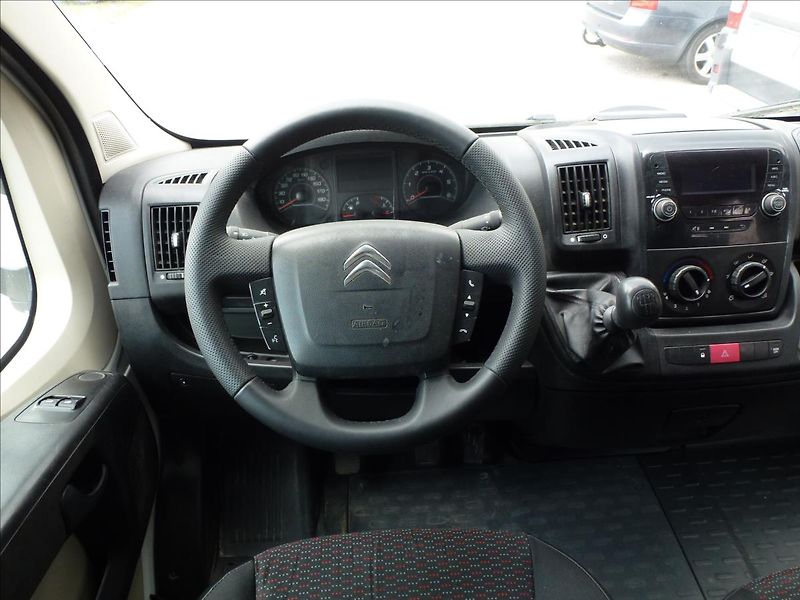 Citroën Jumper 2,2 HDI Sklápěč 7míst - fotka 29 z 30