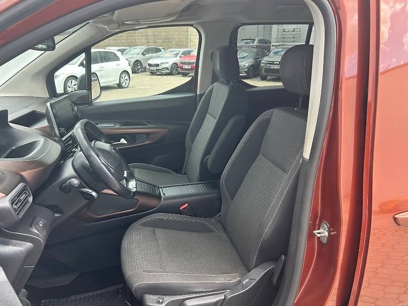 Peugeot Rifter GT S&S MAN6  1.5 BlueHDi - fotka 6 z 23