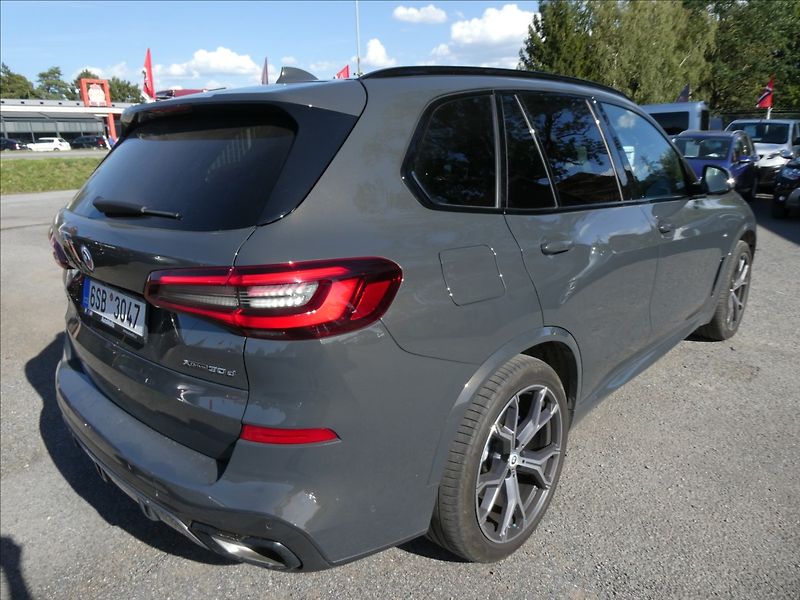 BMW X5 3,0 xDrive30d AT8 M-Paket,záru - fotka 9 z 48