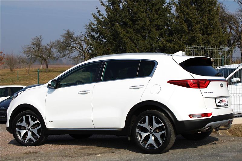 Kia Sportage 1,6 T-GDi 130kW 4x4 GT-line - fotka 43 z 45