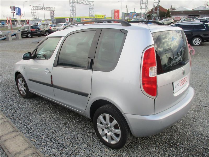 Škoda Roomster 1,2 TSI, klimatizace, - fotka 7 z 30