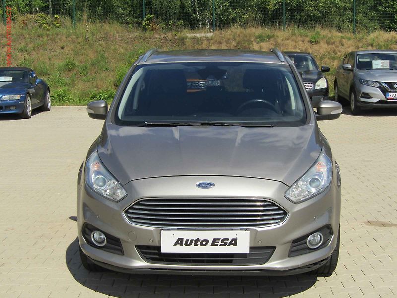 Ford S-MAX (2016) 2.0TDCI, 2.maj,ČR, Klima - fotka 2 z 21