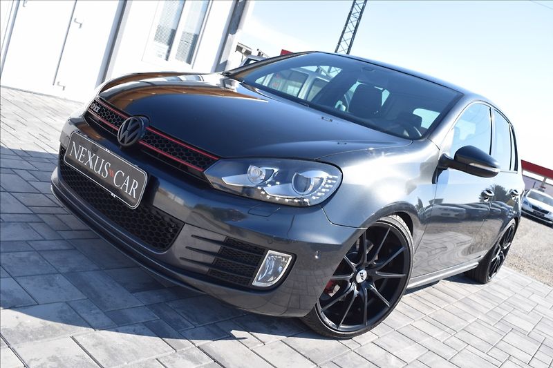 Volkswagen Golf 2,0 GTI 6 PO SERVISE AUTOMAT - fotka 1 z 45