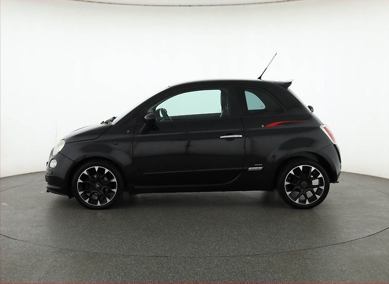 Fiat 500 (2010) 0.9 TwinAir, Serv.kniha - fotka 3 z 13