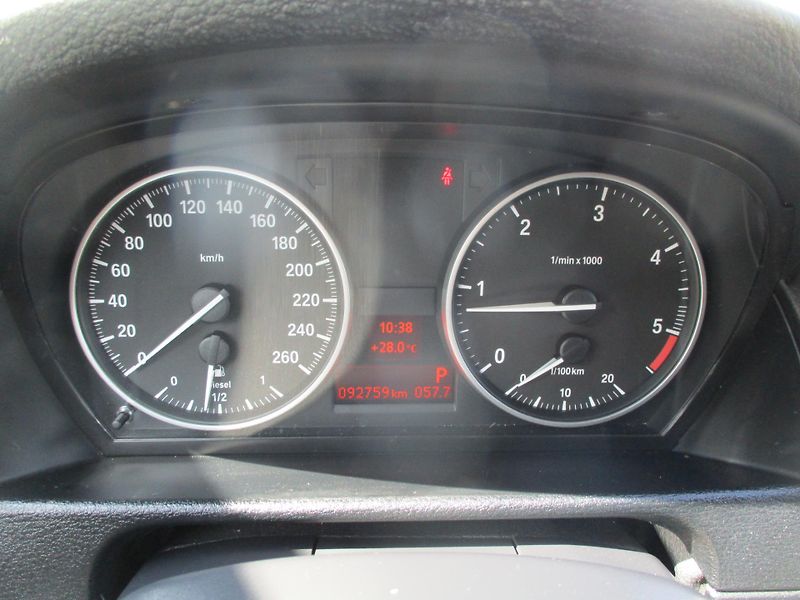 BMW X1 3.0d Xdrive*A/T*NAVI*XEN*ČR  - fotka 16 z 48
