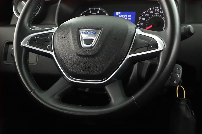 Dacia Duster (2021) 1.0 TCe, ČR,1.maj, Tempomat - fotka 8 z 12